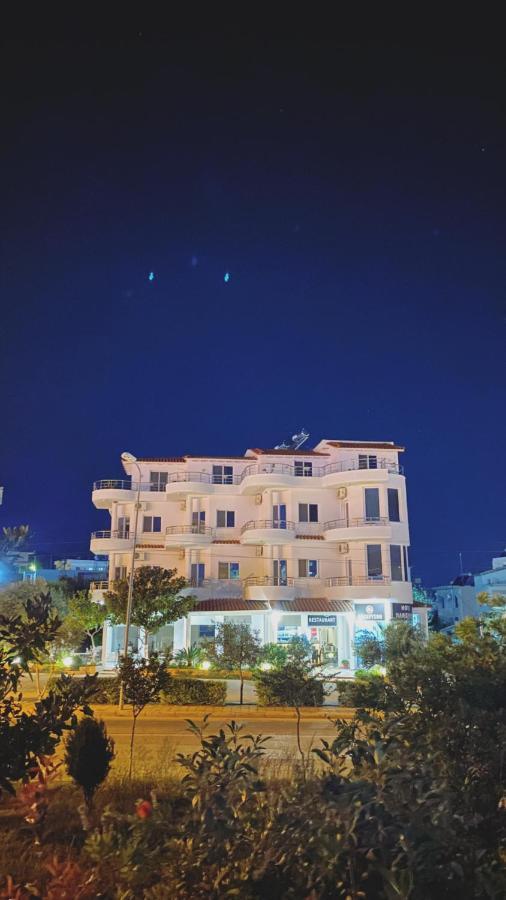Hotel Mariksel คซามิล ภายนอก รูปภาพ